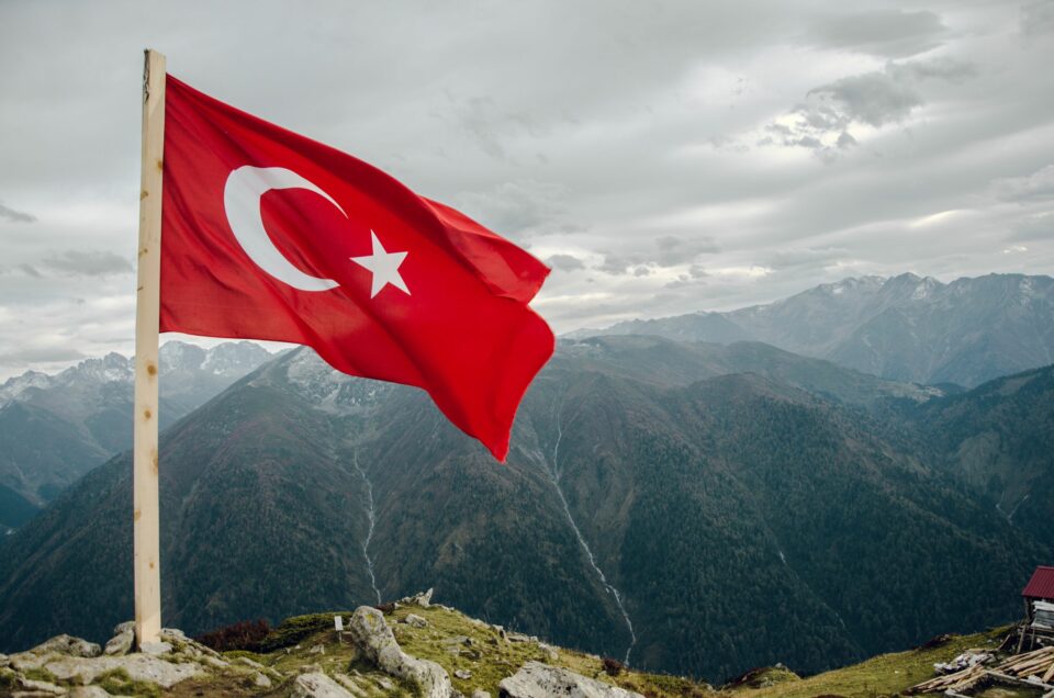 wehende Türkeiflagge